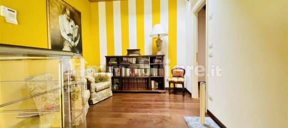 4 bedrooms Villa in Lucca, Italy No. 229162 11