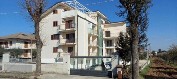  مكتب في Sant'Egidio alla Vibrata, Italy 108متر مربع رقم 370771 16