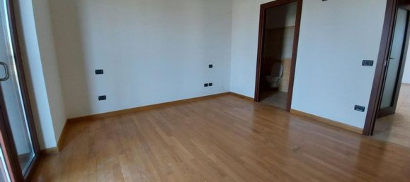  مكتب في Sant'Egidio alla Vibrata, Italy 108متر مربع رقم 370771 10