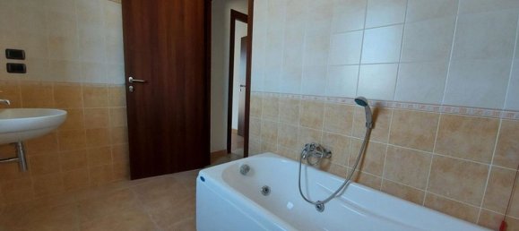  مكتب في Sant'Egidio alla Vibrata, Italy 108متر مربع رقم 370771 11