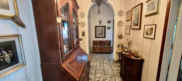 5 bedrooms Apartment in Florence, Italy No. 333320 18