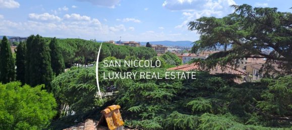 6 bedrooms Villa in Florence, Italy No. 212403 6