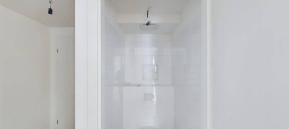 2 rooms Apartment in Hernals, Austria No. 145765 11