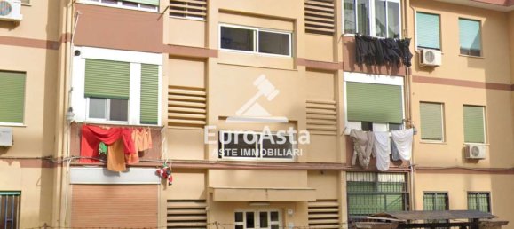 4 chambres Appartement à Palermo, Italy No. 347007 2