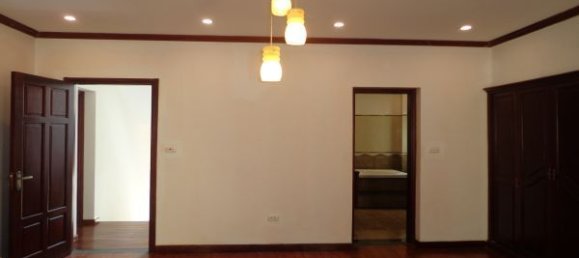 4 bedrooms Villa in Tay Ho, Vietnam No. 6694 11