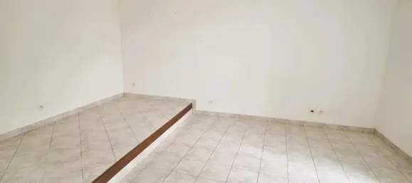 3 bedrooms House in Chateau-Gontier, France No. 296276 14