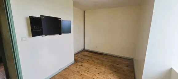 3 bedrooms House in Chateau-Gontier, France No. 296276 19