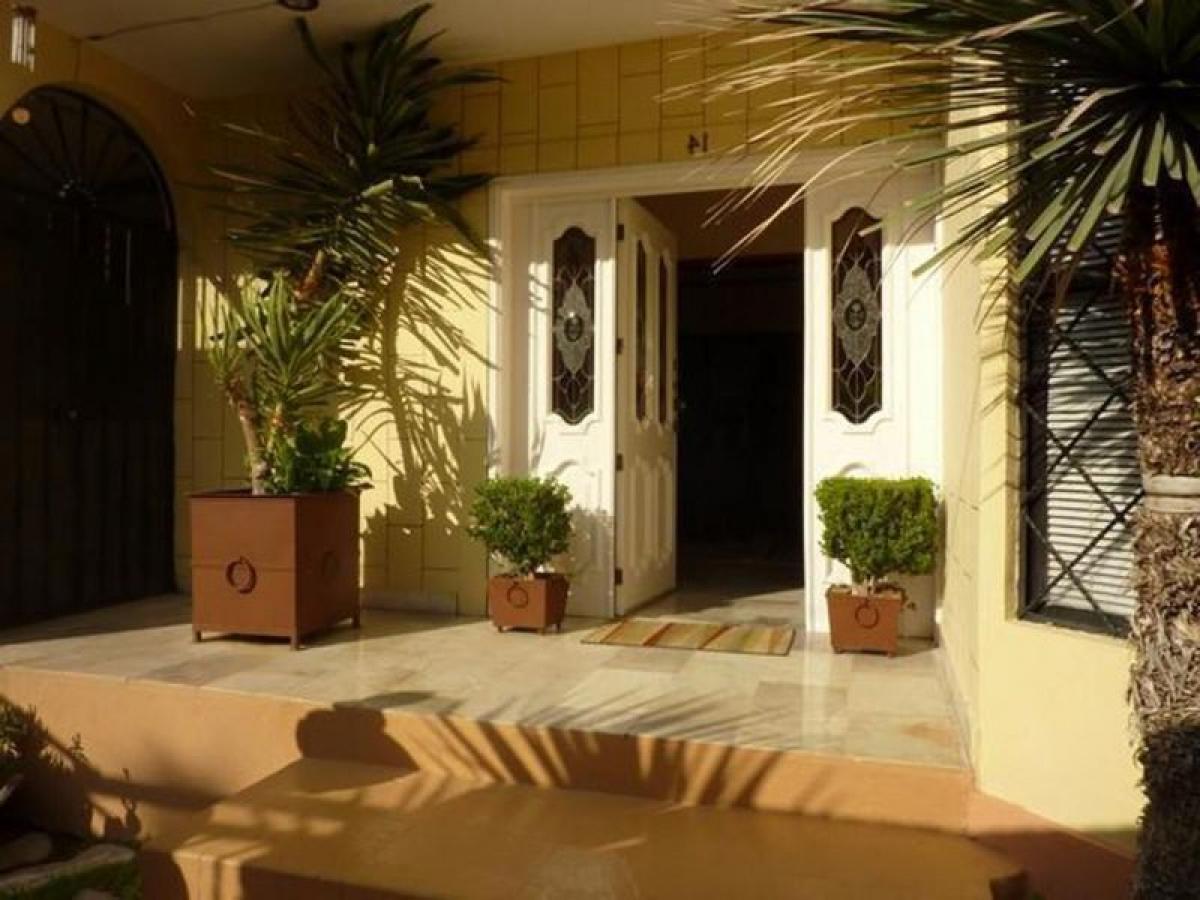 4 bedrooms House in Guanajuato, Mexico No. 162561