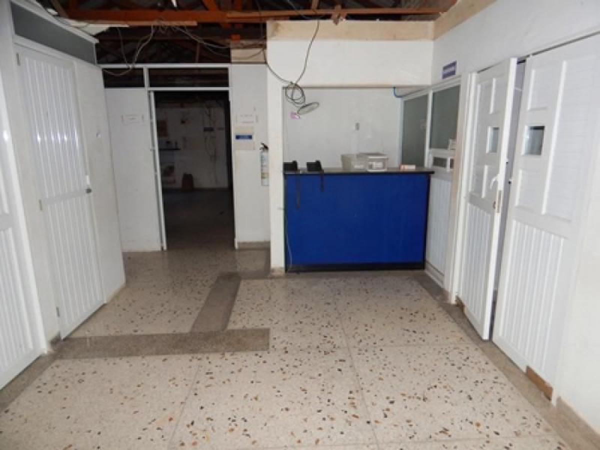 Casa de 8 dormitorios en Atlántico, Colombia No. 3229