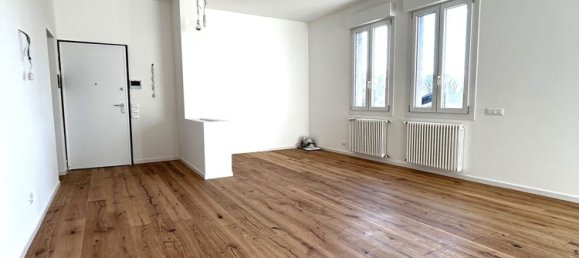Apartamento de 5 habitaciónes en Treviso, Italy No. 216381 4