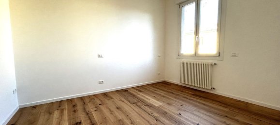 Apartamento de 5 habitaciónes en Treviso, Italy No. 216381 10