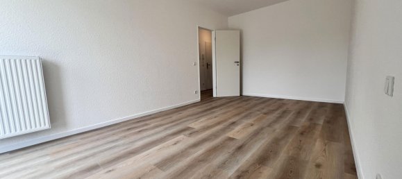 2 rooms Apartment in Dusseldorf, Germany No. 355525 2