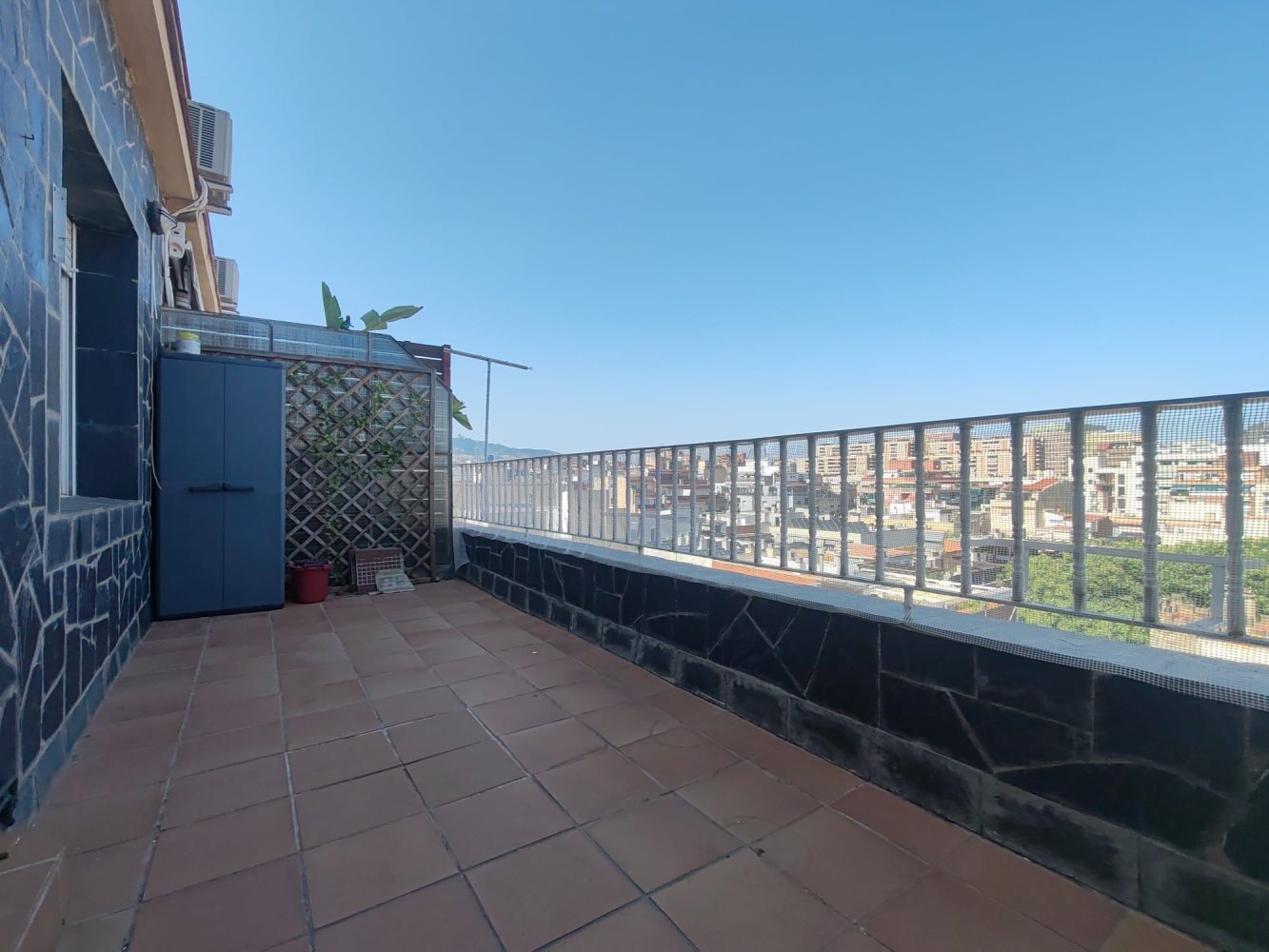 3 Schlafzimmer Penthouse in L'Hospitalet de Llobregat, Spain, Nr. 208248