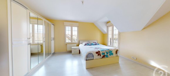 Casa de 5 dormitorios en Sezanne, France No. 68196 11