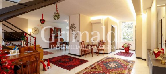 2 bedrooms Apartment in Bologna, Italy No. 214477 4