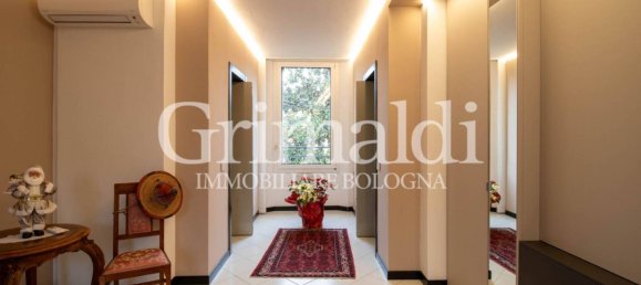 2 bedrooms Apartment in Bologna, Italy No. 214477 5