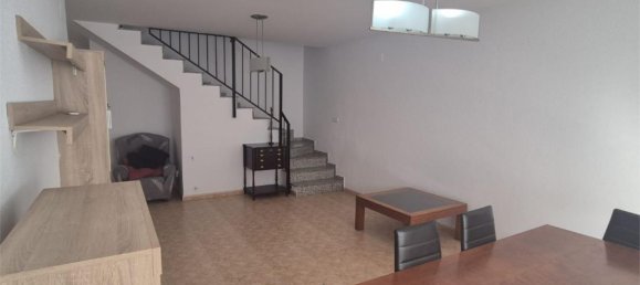 3 Schlafzimmer Wohnung in Caceres, Spain, Nr. 163236 4