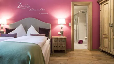 22-Zimmer Haus in Bad Aussee, Austria, Nr. 230212