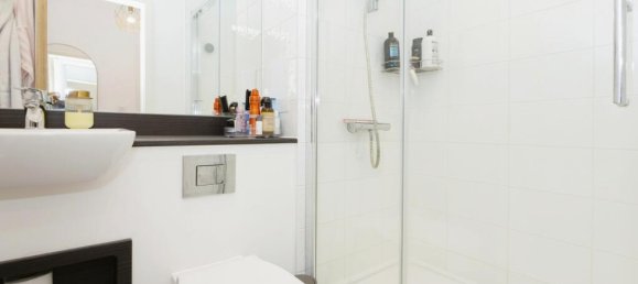 3 bedrooms Apartment in London, United Kingdom No. 10534 16