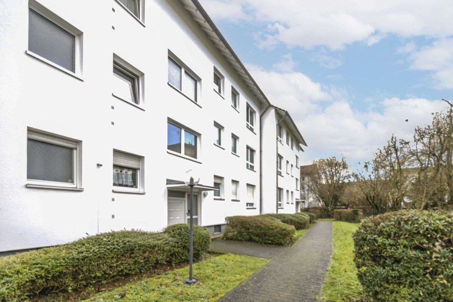 Apartamento T2 em Wiesbaden, Germany N.º 106933