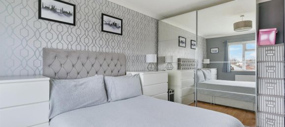 2 bedrooms Maisonette in Feltham, United Kingdom No. 9823 16