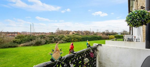 2 bedrooms Maisonette in Feltham, United Kingdom No. 9823 20