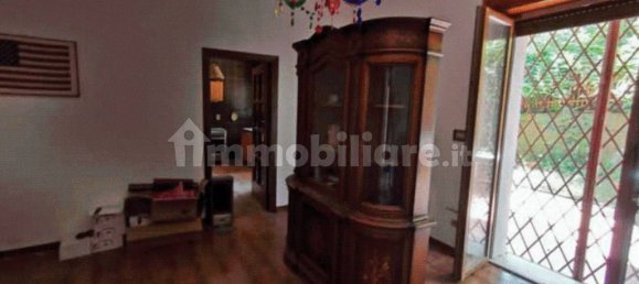 2 bedrooms Apartment in Cosenza, Italy No. 339396 8