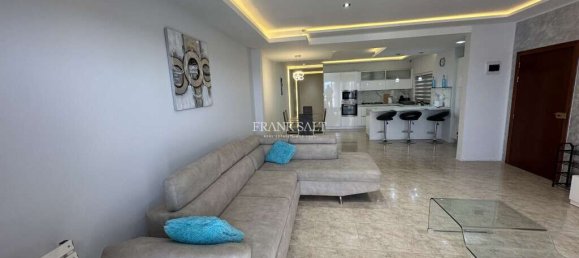 Apartamento de 3 dormitorios en Marsaskala, Malta No. 2721 2