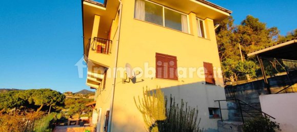 Apartamento de 1 dormitorio en Bordighera, Italy No. 200008 3