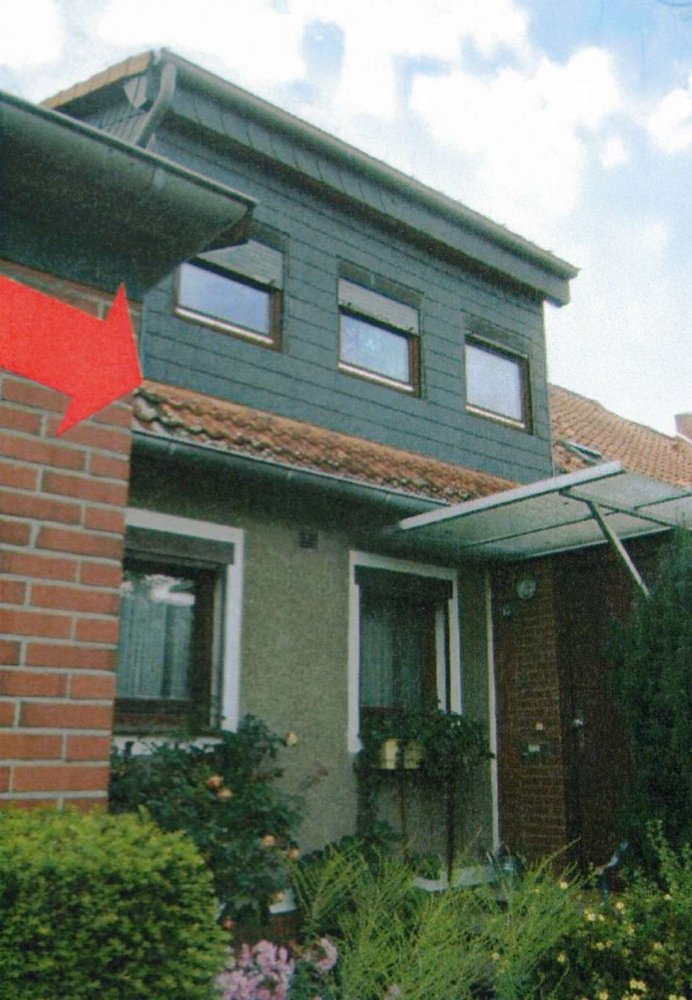 Adosado de 3 habitaciónes en Hildesheim, Germany No. 241368