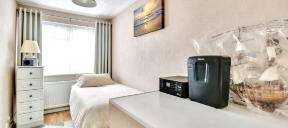 Imóvel comercial T3 em Stanford-le-Hope, United Kingdom N.º 4972 24