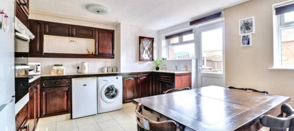 Imóvel comercial T3 em Stanford-le-Hope, United Kingdom N.º 4972 12