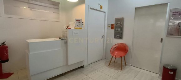 Gewerbliche Immobilie in Cascais, Portugal 40m², Nr. 236203 3