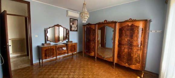 5 rooms Apartment in Battaglia Terme, Italy No. 281211 10