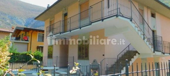 3 bedrooms Villa in Nave, Italy No. 333085 5