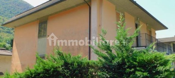 3 bedrooms Villa in Nave, Italy No. 333085 2