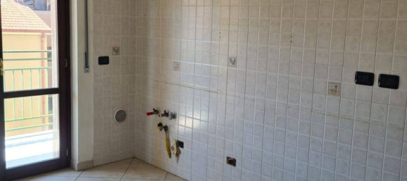 3 bedrooms Apartment in Cosenza, Italy No. 377827 10