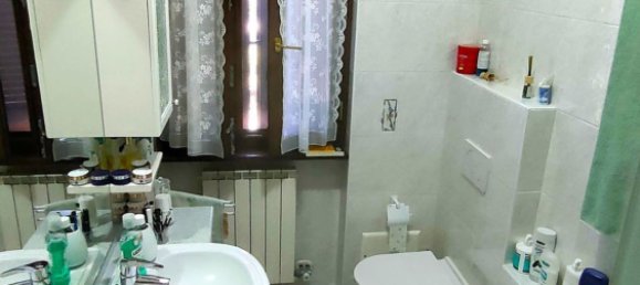 Дом с 3 комнатами в Гравеллона Точе, Италия № 300851 13