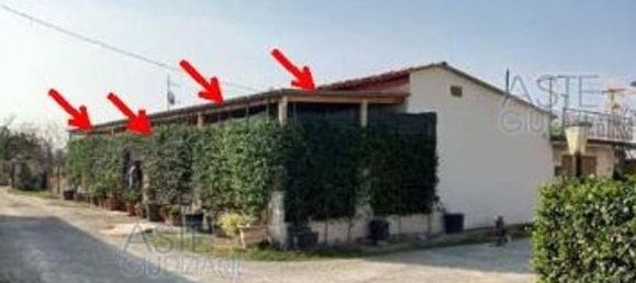 Villa de 6 dormitorios en Ponte Buggianese, Italy No. 314524 10