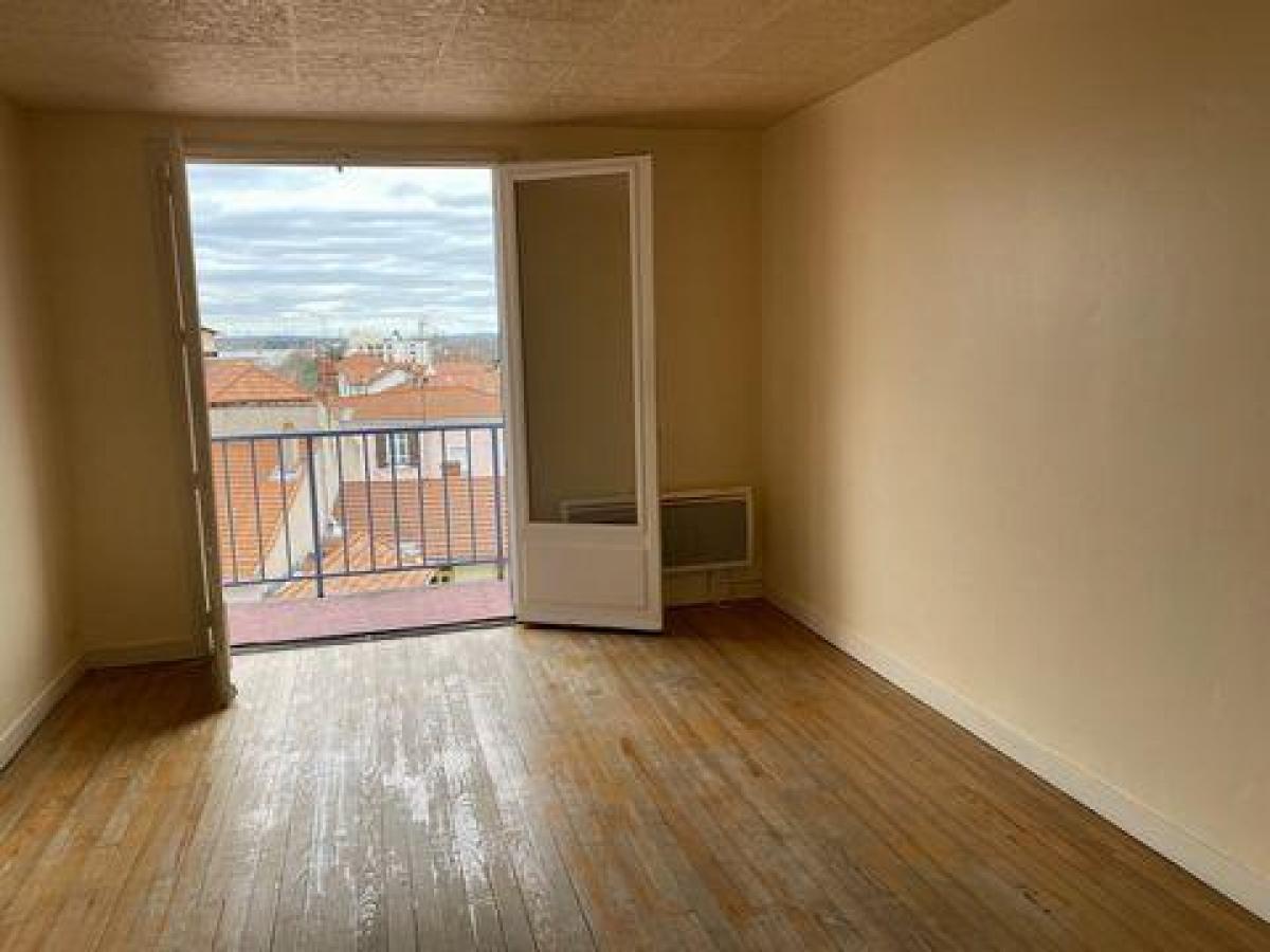 Apartamento com 2 quartos em condomínio em Roanne, France N.º 35528