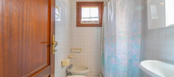 3 rooms Apartment in San Teodoro, Italy No. 91824 7