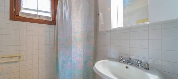 3 rooms Apartment in San Teodoro, Italy No. 91824 6