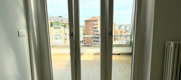 3 rooms Penthouse in Turin, Italy No. 236007 19