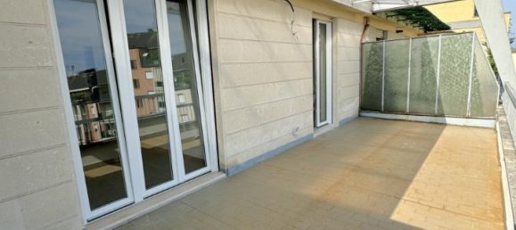 3 rooms Penthouse in Turin, Italy No. 236007 5