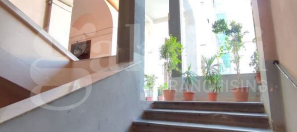 3 bedrooms Apartment in Torre Annunziata, Italy No. 341284 7