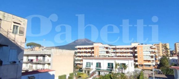 3 bedrooms Apartment in Torre Annunziata, Italy No. 341284 10