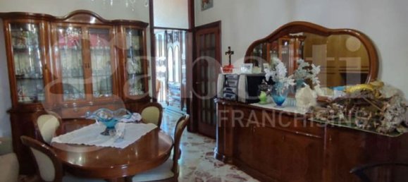 3 bedrooms Apartment in Torre Annunziata, Italy No. 341284 21