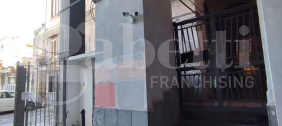 3 bedrooms Apartment in Torre Annunziata, Italy No. 341284 4