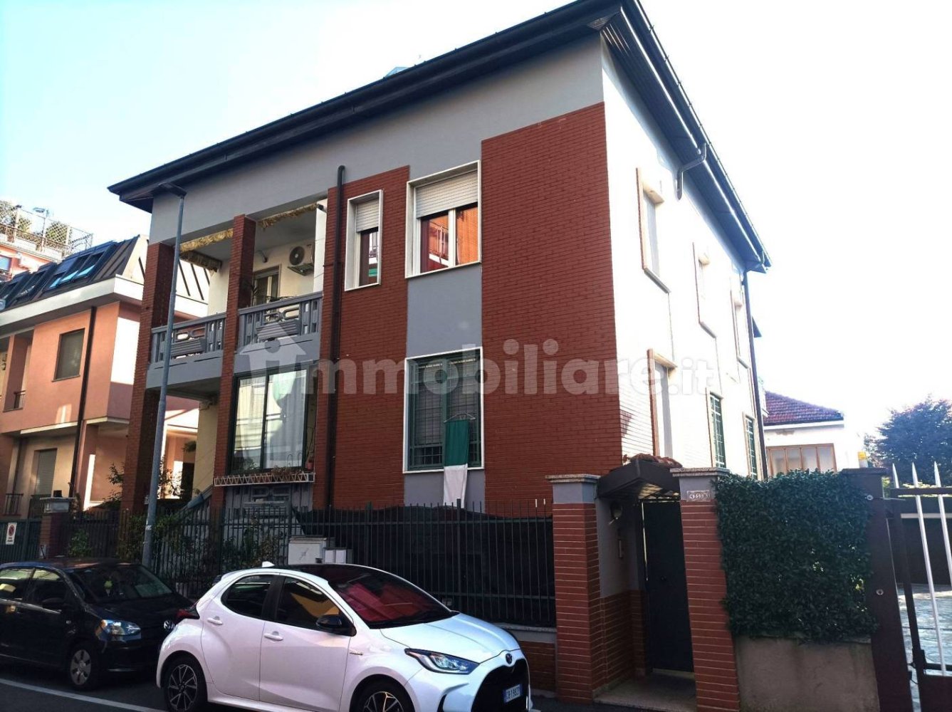 Квартира с 2 спальнями в Брессо, Италия № 316506