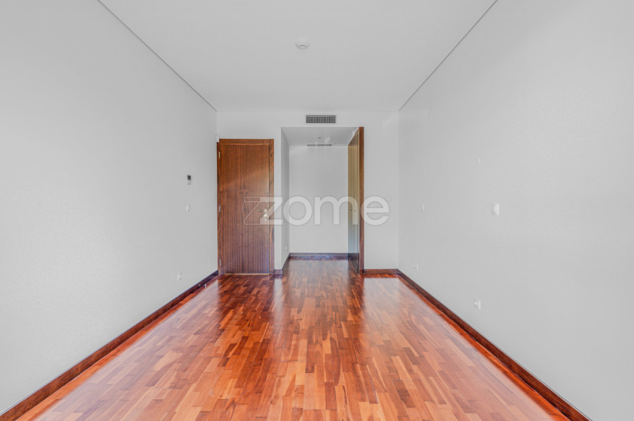 3 bedrooms House in Darque, Portugal No. 314644